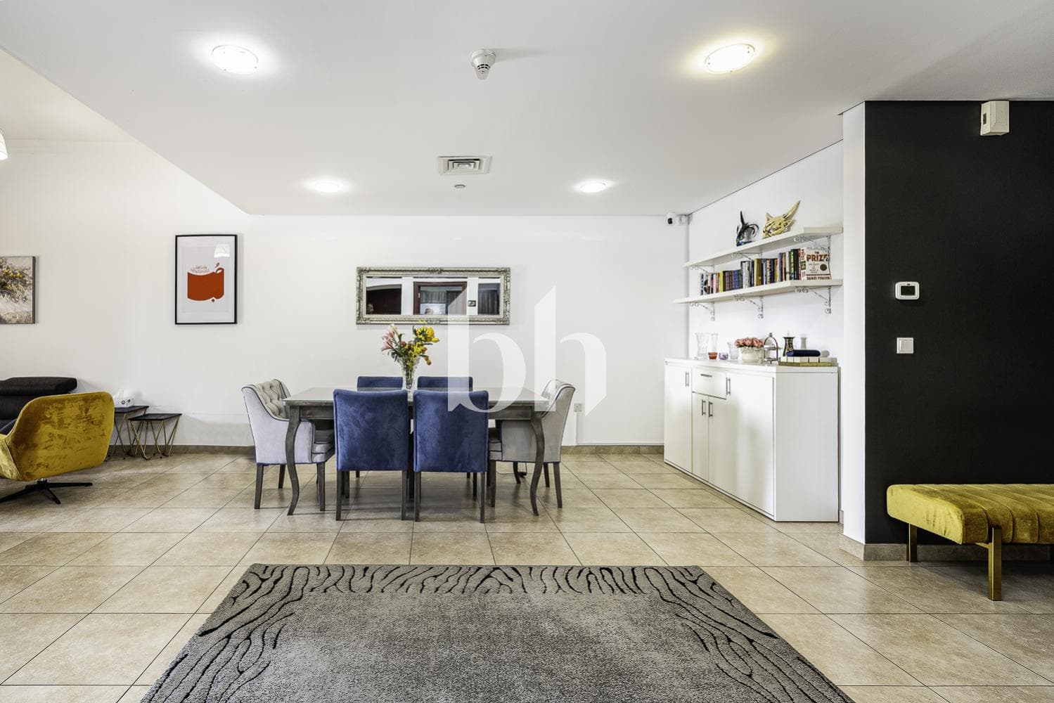 1 Bedroom Apartment in European