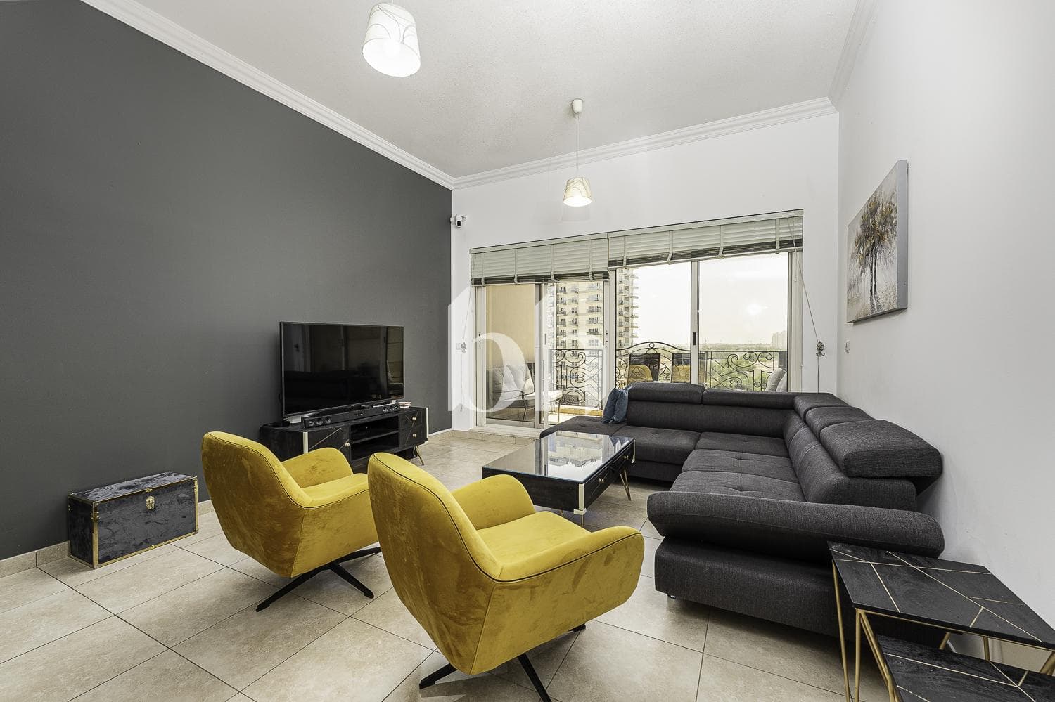 1 Bedroom Apartment in European - photo 1