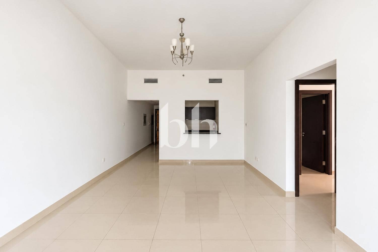 2 Bedroom Apartment in Bermuda Views - photo 2