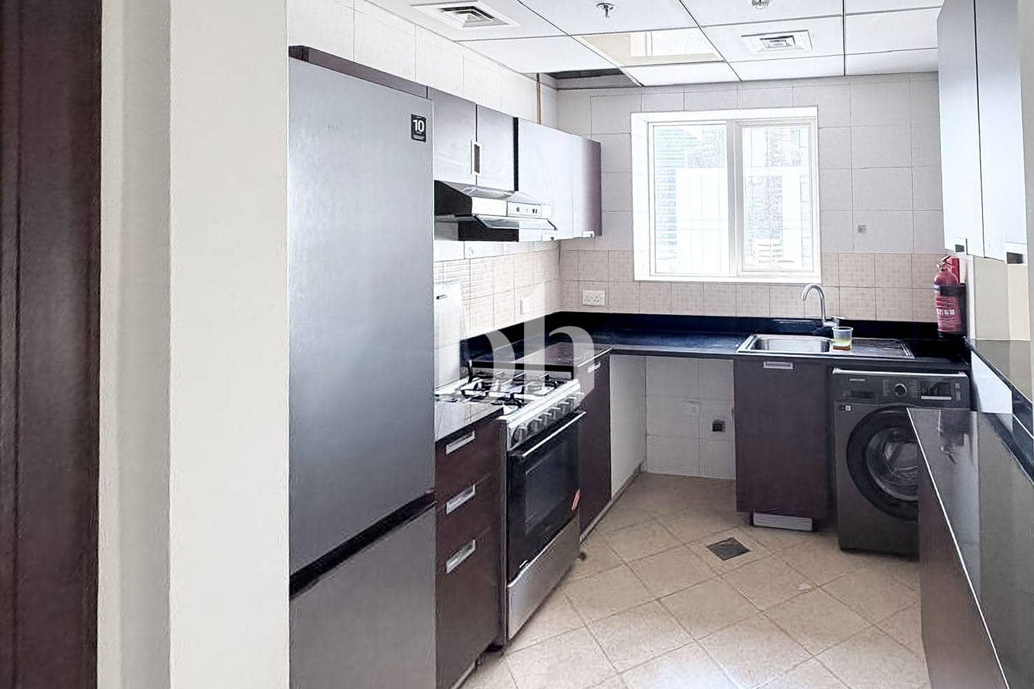 1 Bedroom Apartment in Eagle Heights - photo 2