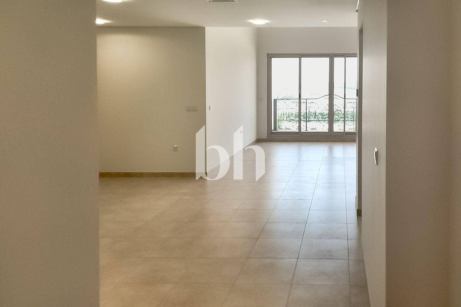 2 Bedroom Apartment in European - photo 1