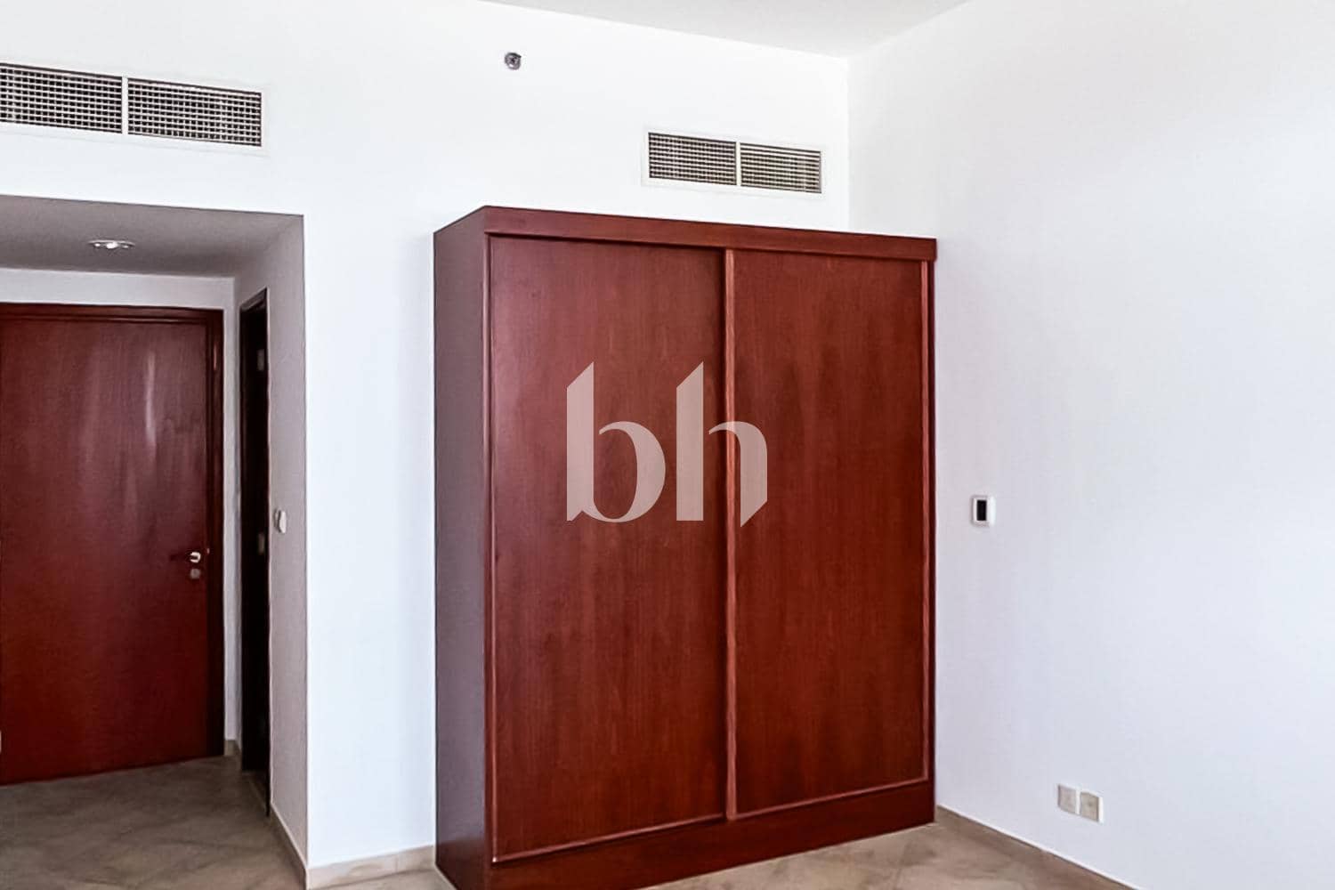 2 Bedroom Apartment in New Bridge Hills 2 - photo 2