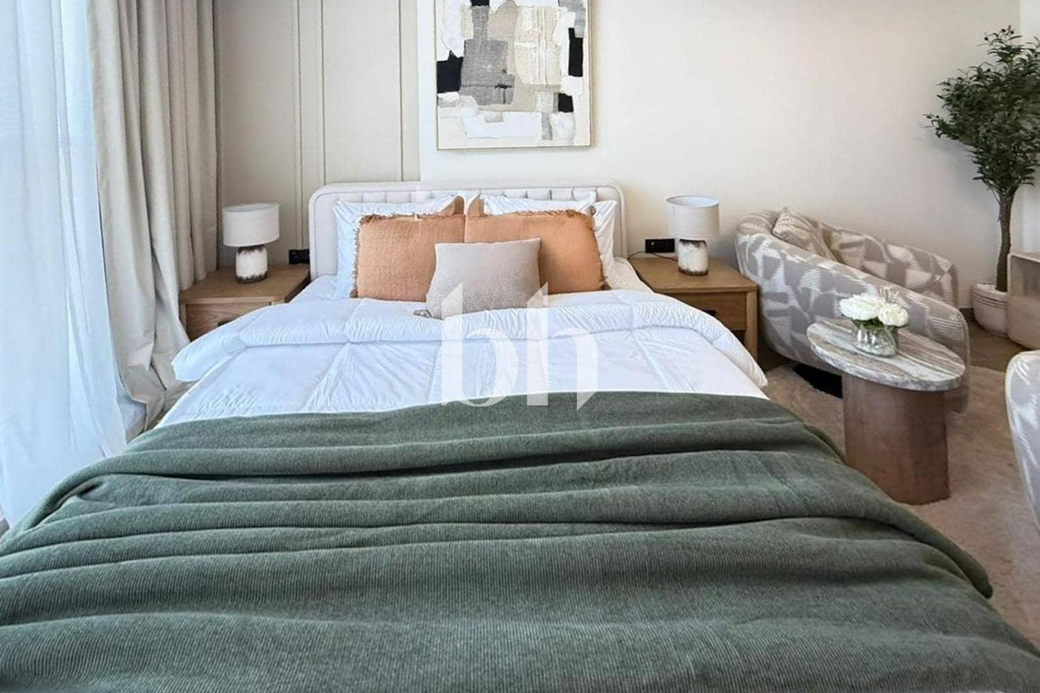 Studio Apartment in AURA by Grovy