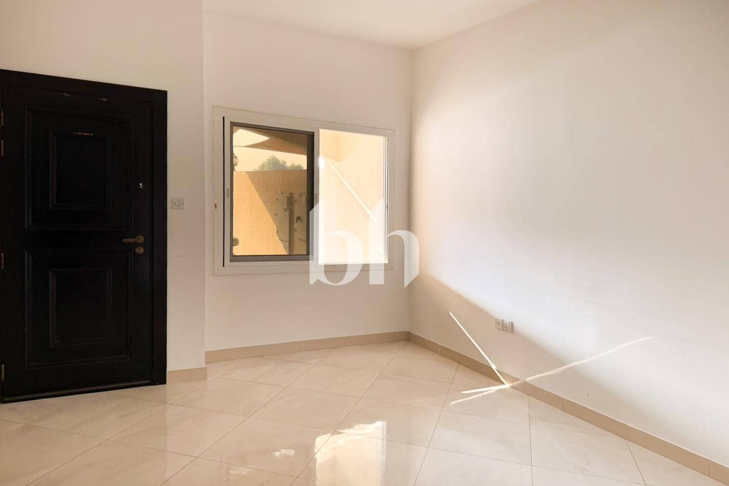 4 Bedroom Villa in Garden Lane Villas - photo 1