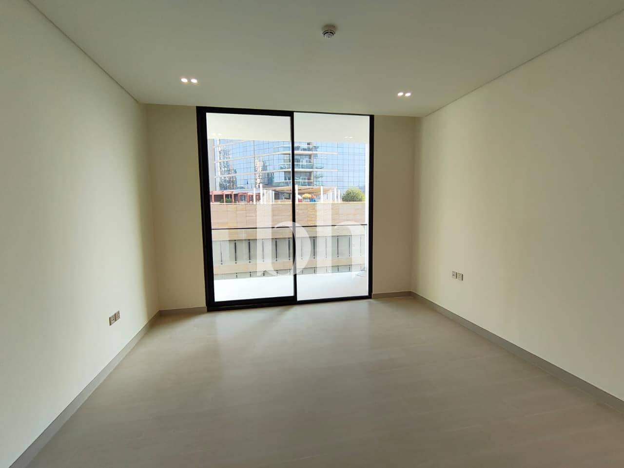 Studio Apartment in Binghatti Phoenix