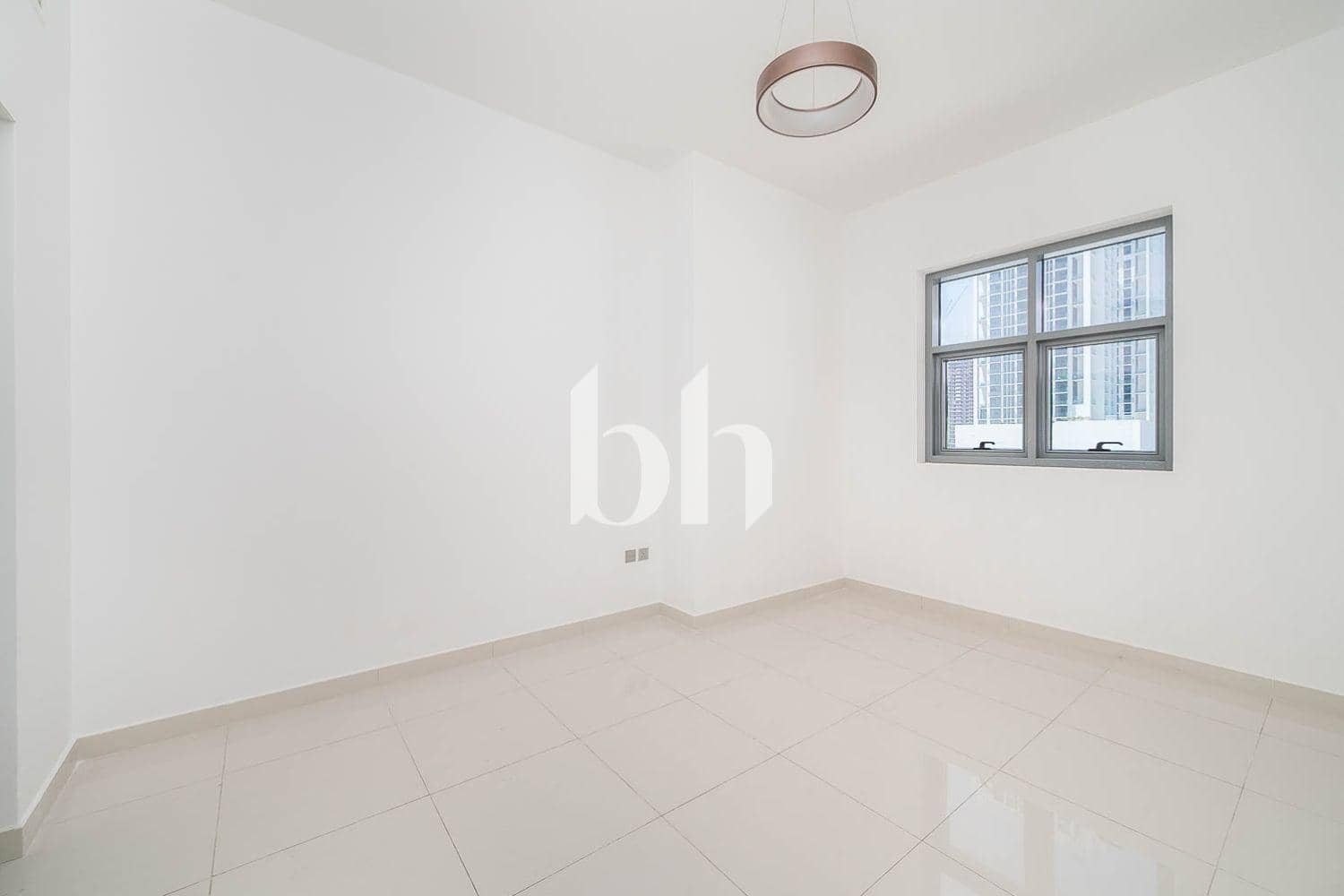 1 Bedroom Apartment in Dezire Residences - photo 2