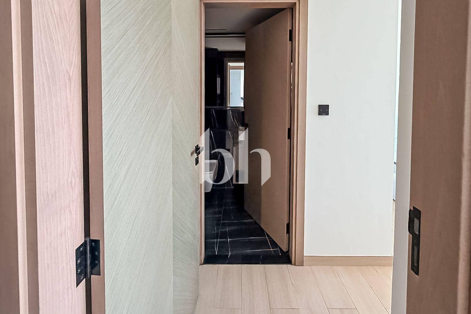1 Bedroom Apartment in Binghatti Corner - photo 2