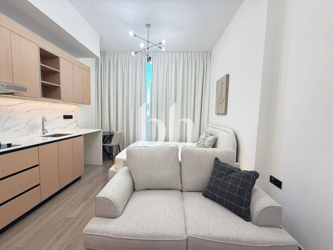 Studio Apartment in AURA by Grovy - photo 1