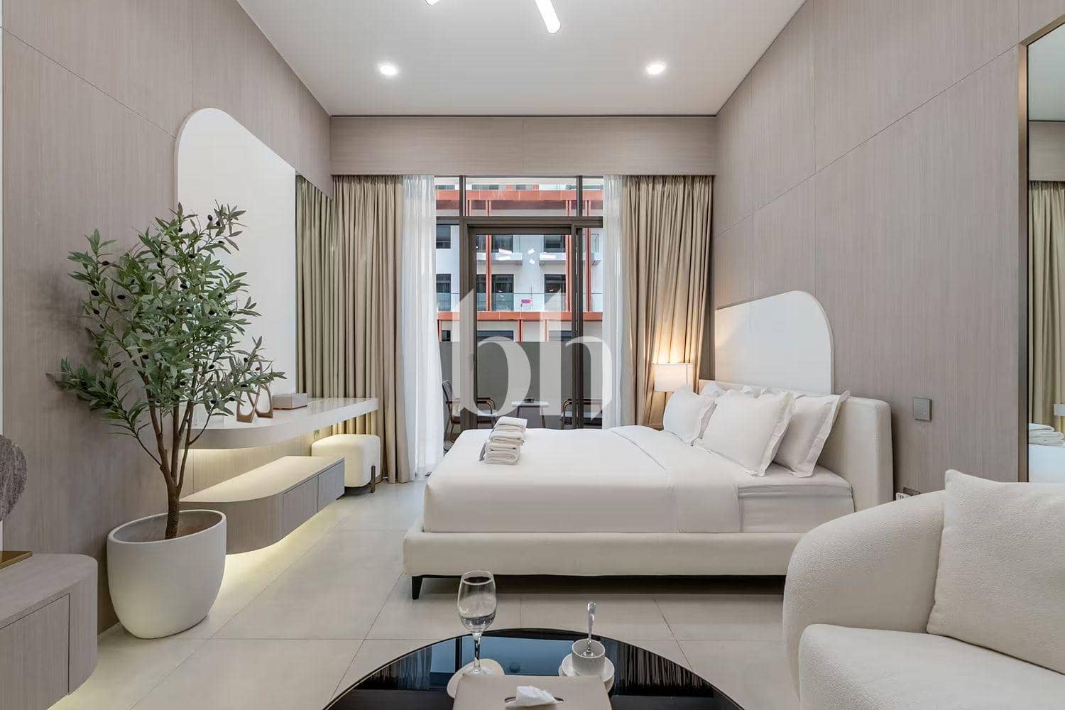 Studio Apartment in Pearl house II - photo 1