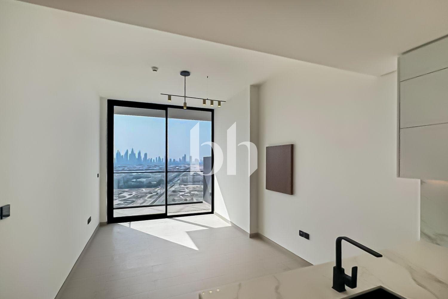 1 Bedroom Apartment in Binghatti Onyx - photo 2