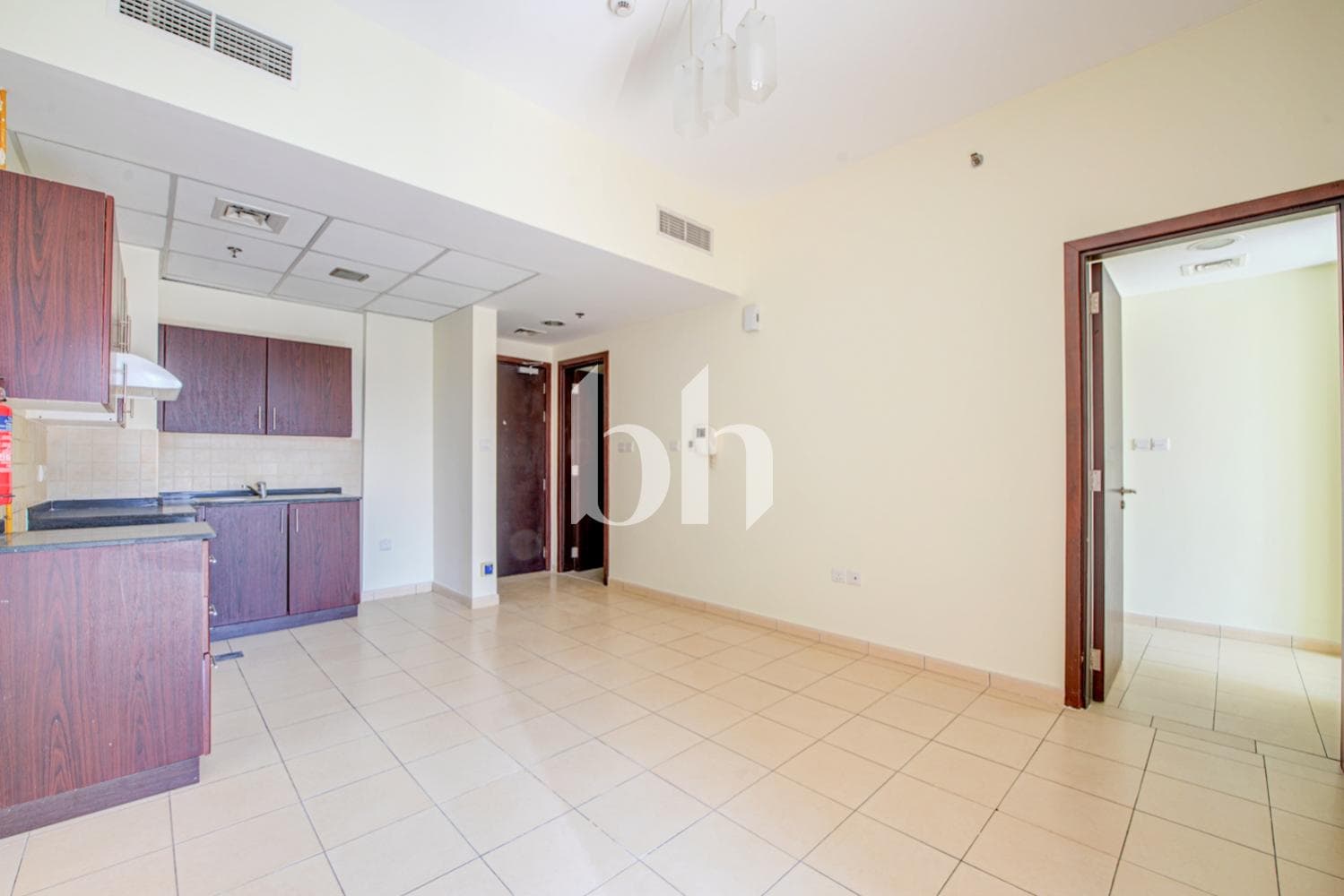 1 Bedroom Apartment in Autumn 2