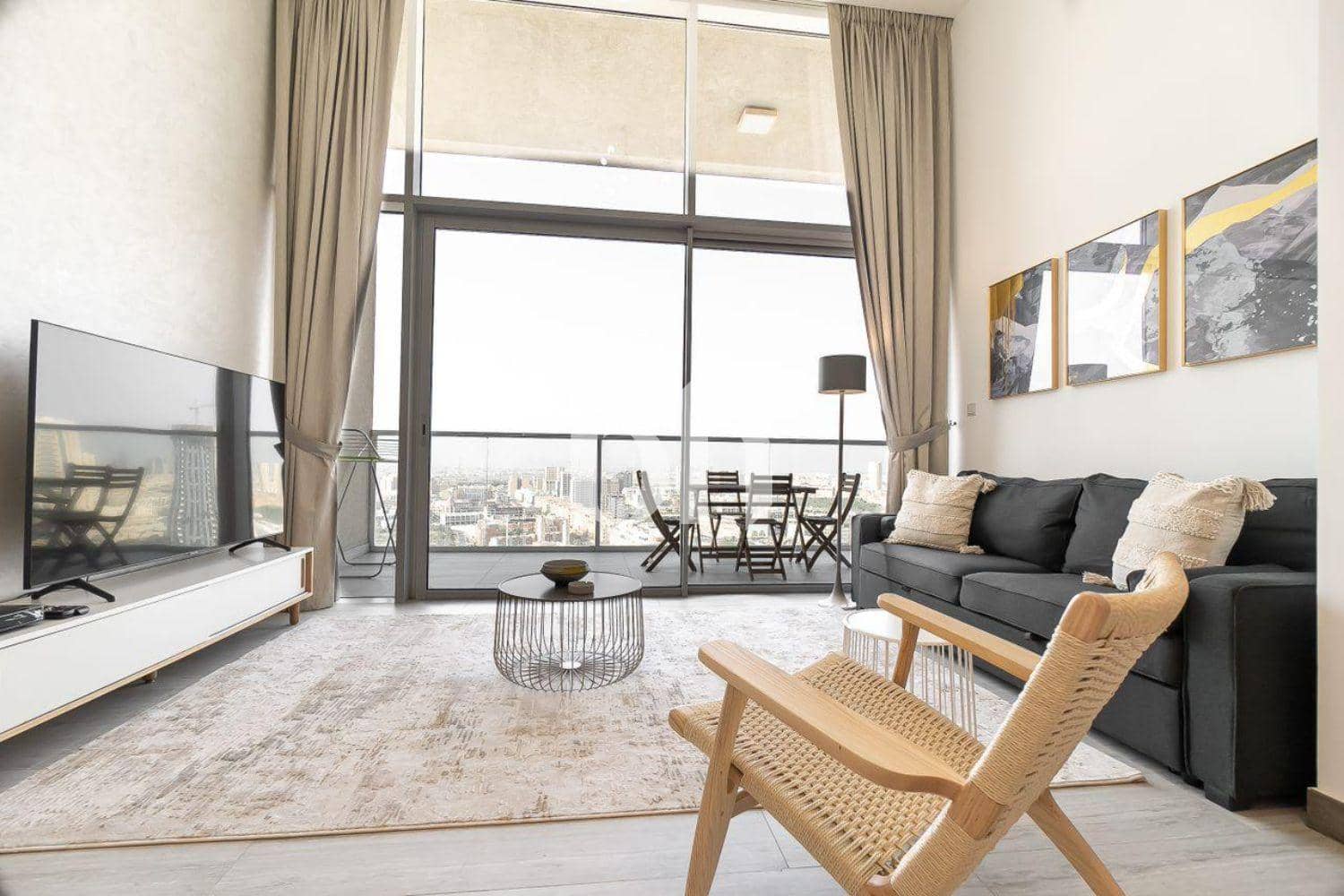 1 Bedroom Apartment in Hameni Tower - photo 1
