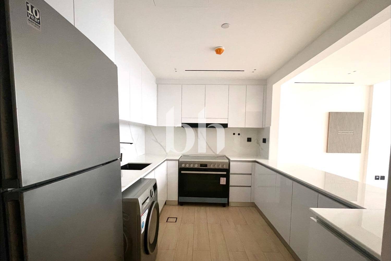 2 Bedroom Apartment in Binghatti Corner - photo 2