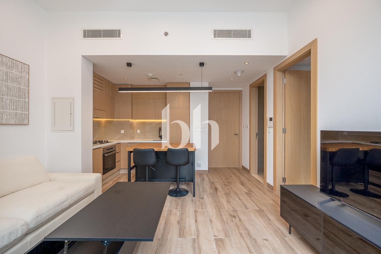 1 Bedroom Apartment in Oakley Square Residence A - photo 1