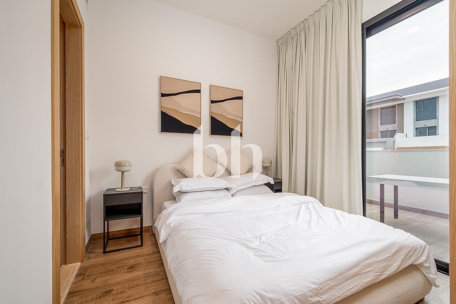 1 Bedroom Apartment in Oakley Square Residence A - photo 2