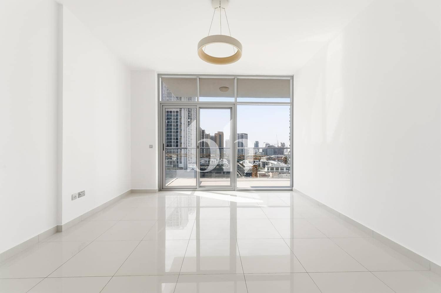 1 Bedroom Apartment in Dezire Residences - photo 2