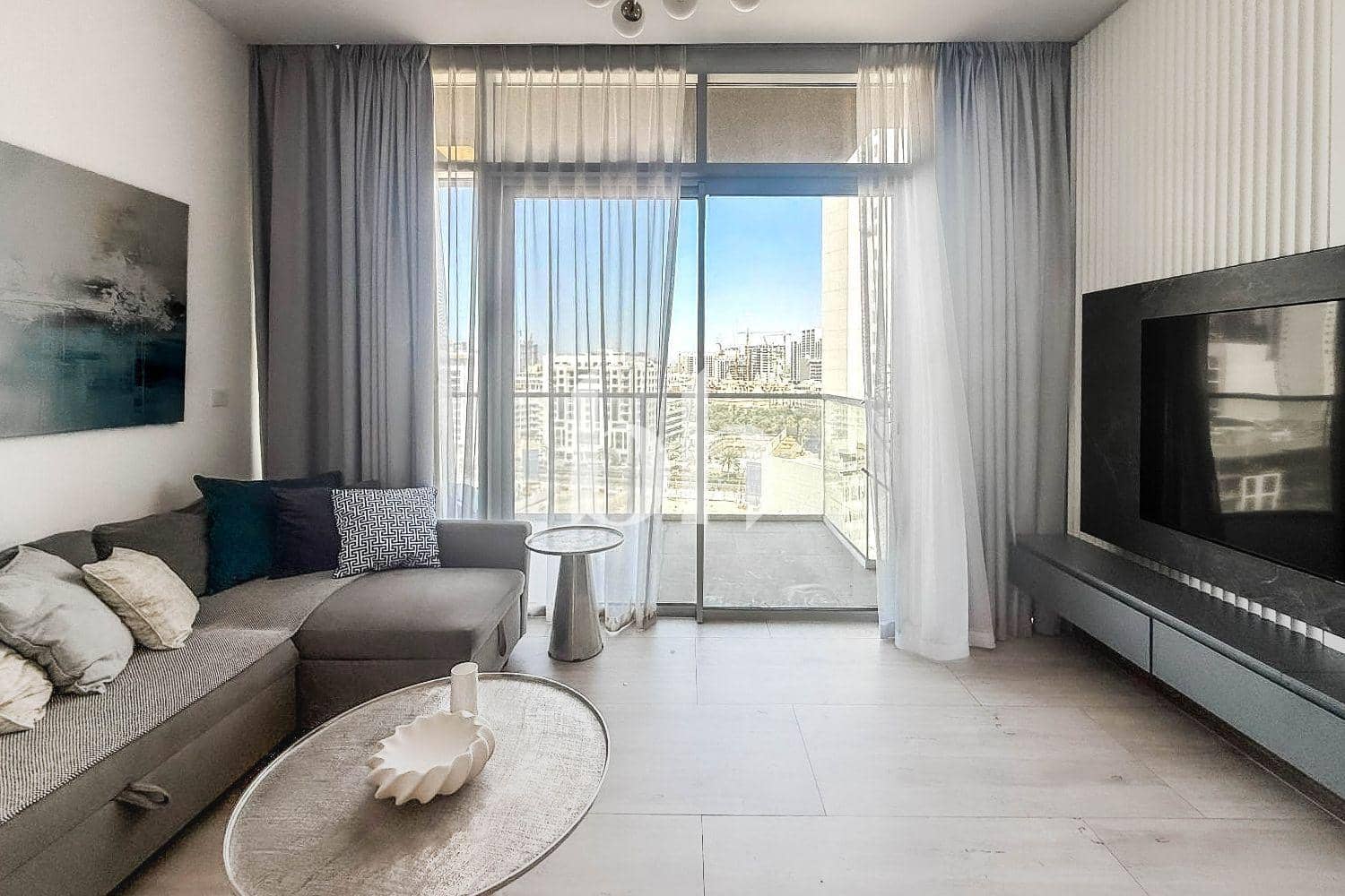 1 Bedroom Apartment in Hameni Tower
