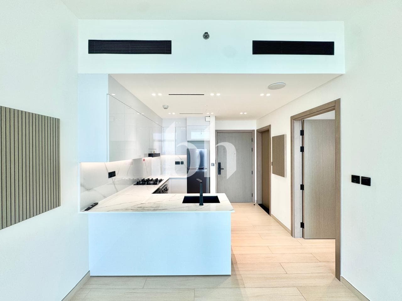 1 Bedroom Apartment in Binghatti Emerald - photo 1