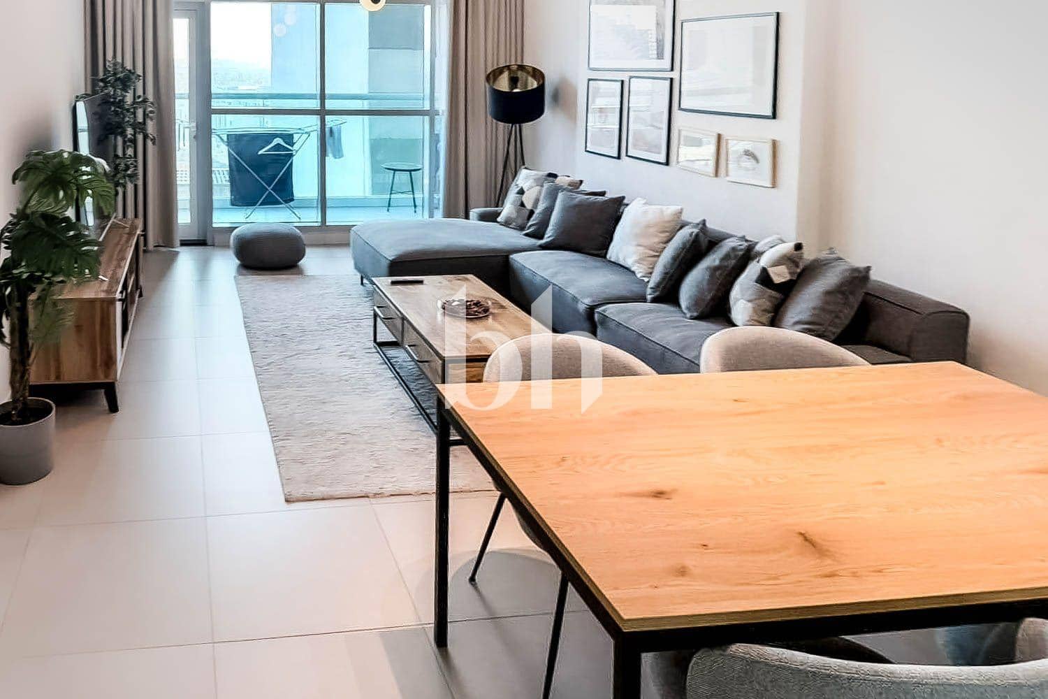 2 Bedroom Apartment in La Riviera Apartments - photo 2