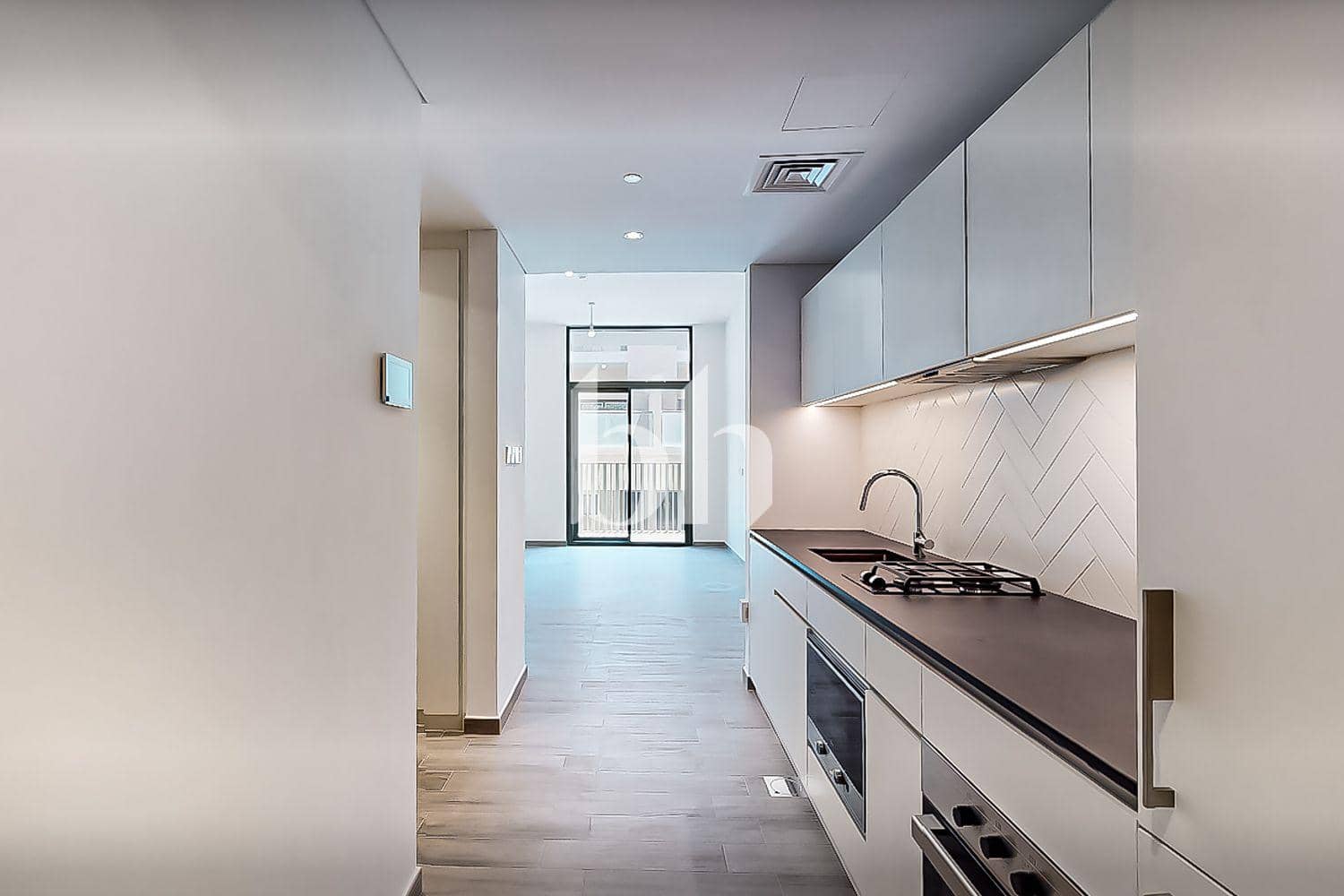 Studio Apartment in Belgravia Square A