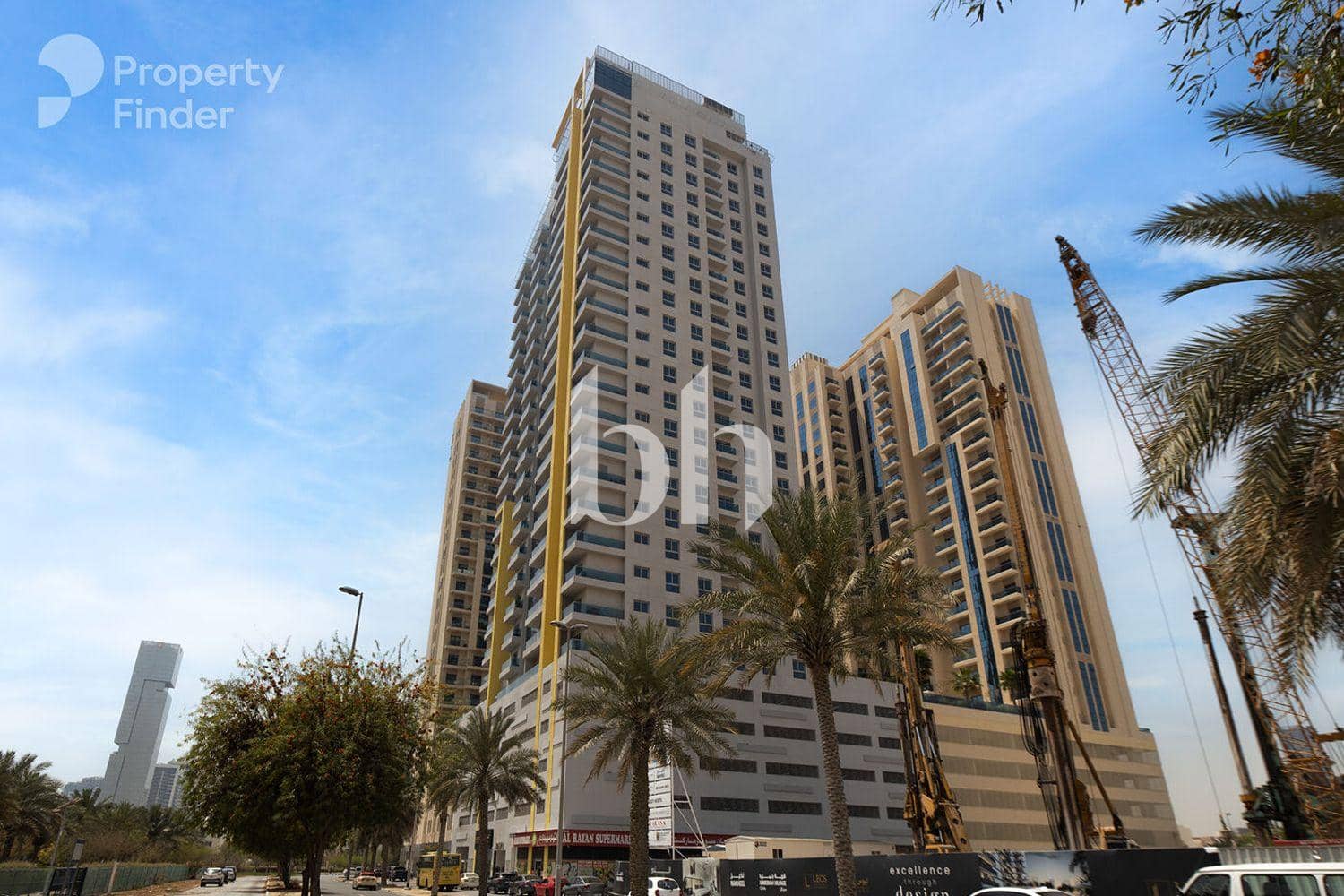 1 Bedroom Apartment in Binghatti Heights - photo 2