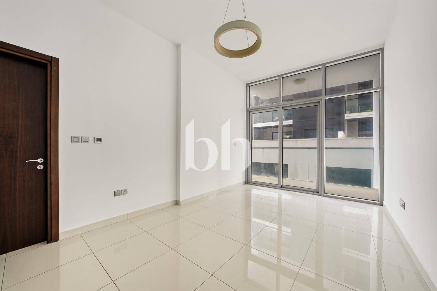 1 Bedroom Apartment in Dezire Residences - photo 2