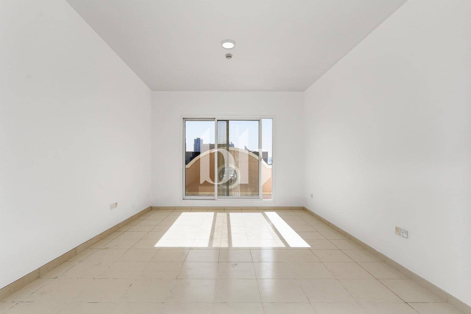 2 Bedroom Apartment in Maple 1, Emirates Gardens 2 - photo 2