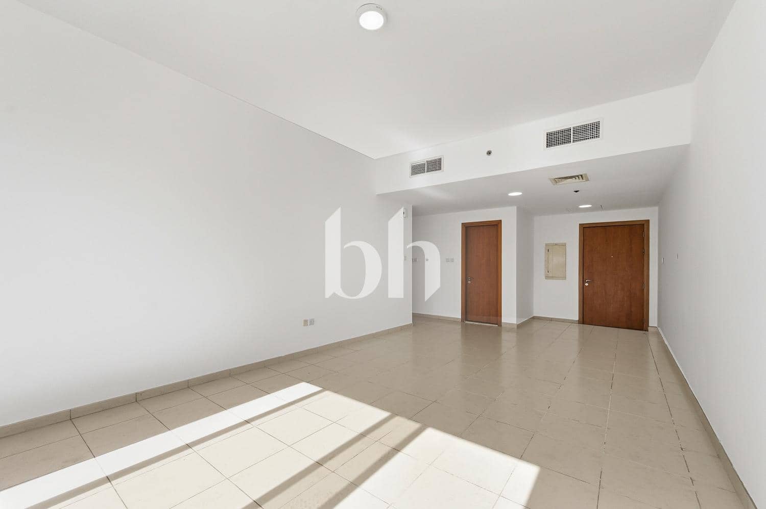 2 Bedroom Apartment in Maple 1, Emirates Gardens 2 - photo 1