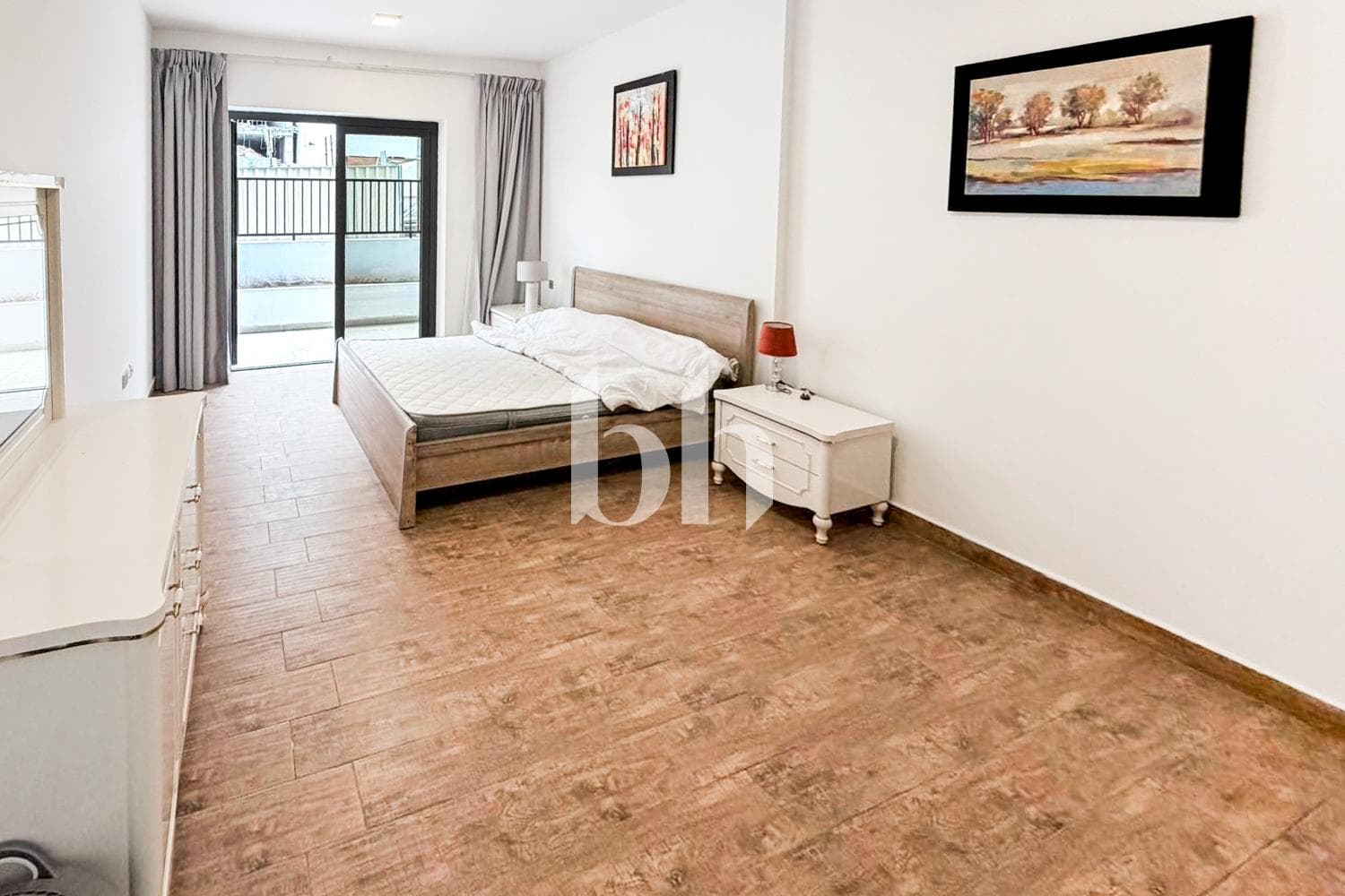 1 Bedroom Apartment in Alcove - photo 2