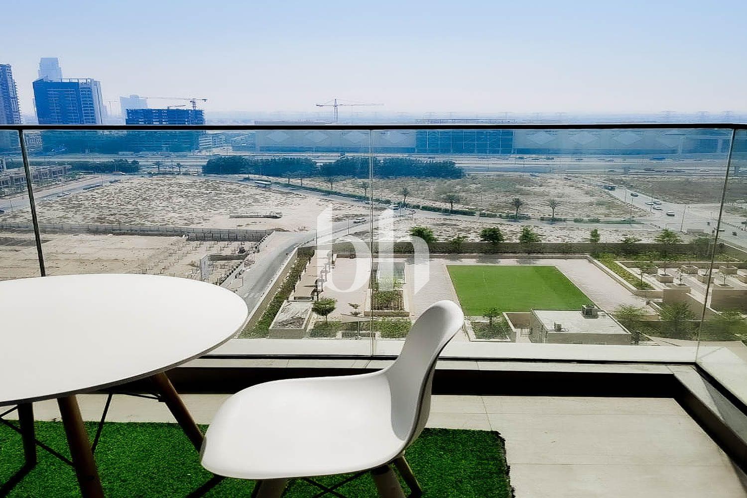 Studio Apartment in Golden Dream Tower 1