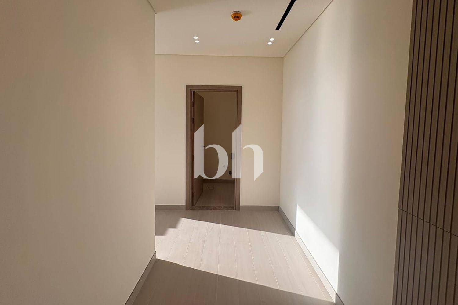 1 Bedroom Apartment in Binghatti Phantom - photo 2