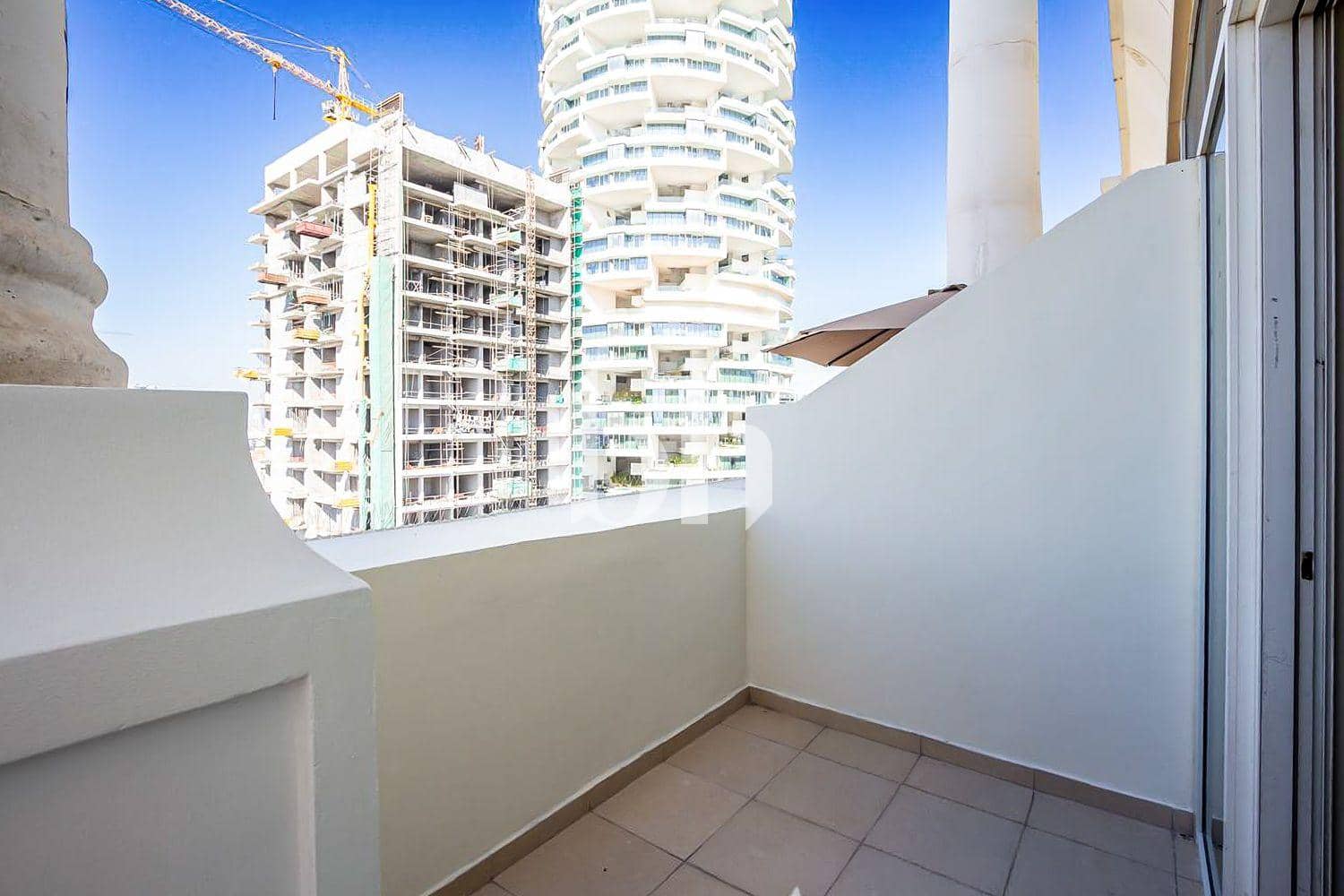 1 Bedroom Apartment in Plaza Residences 2 - photo 2