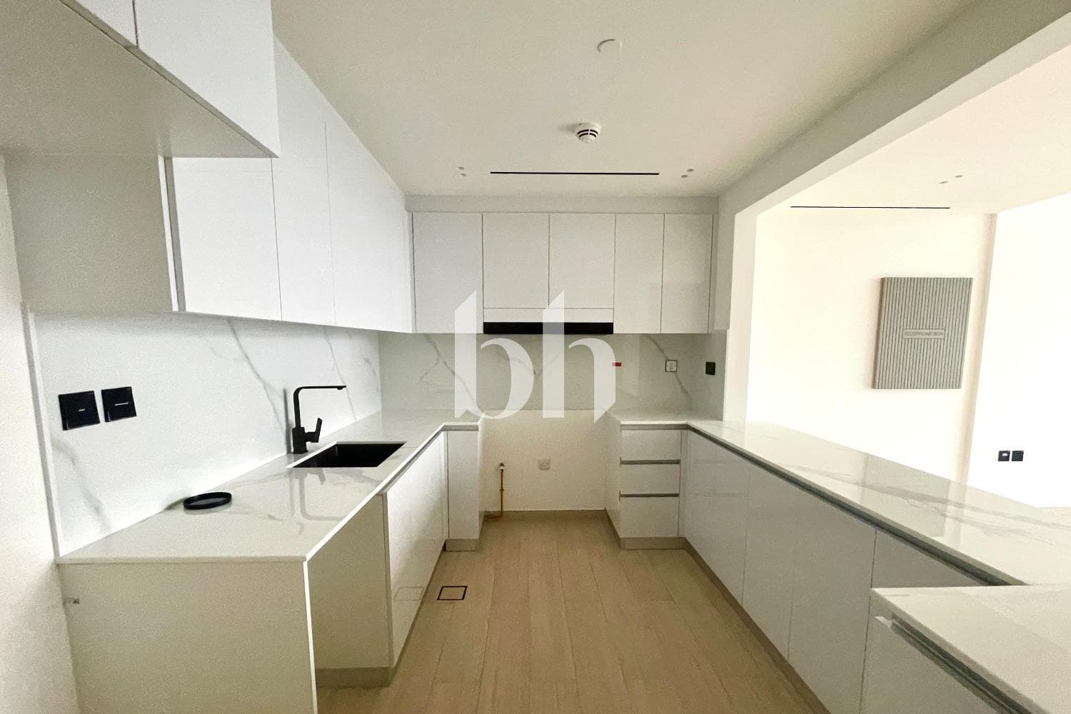 2 Bedroom Apartment in Binghatti Corner - photo 1