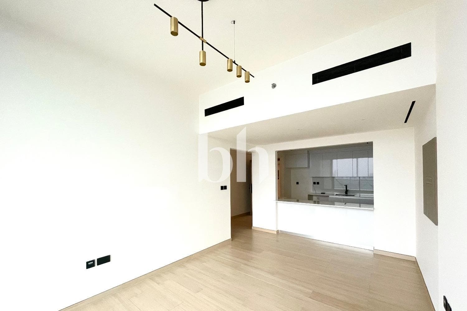 2 Bedroom Apartment in Binghatti Corner - photo 2