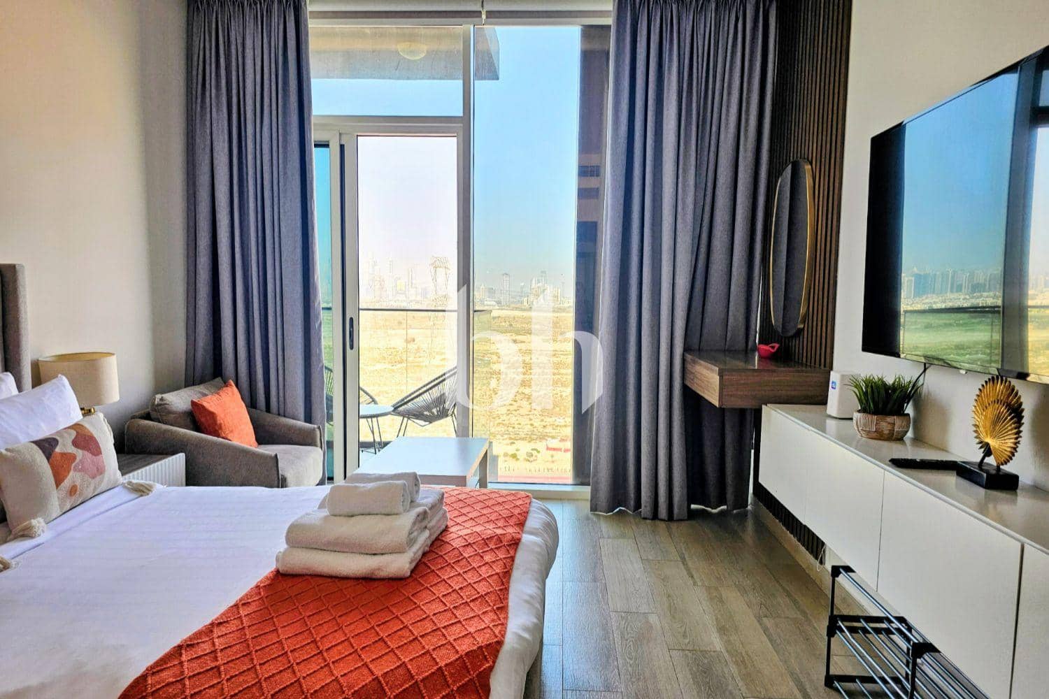 Studio Apartment in Bloom Towers B