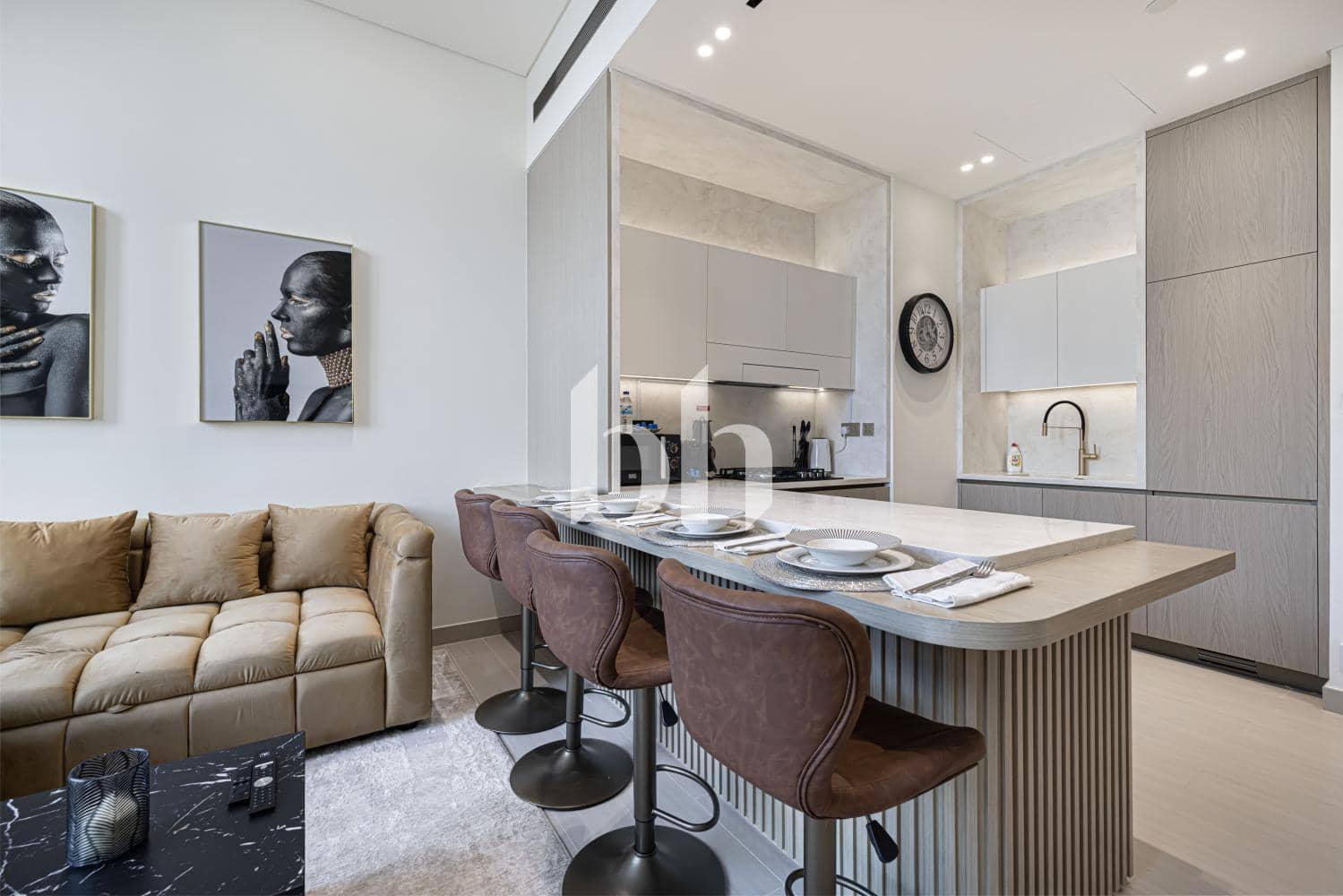 1 Bedroom Apartment in Binghatti Phantom - photo 2