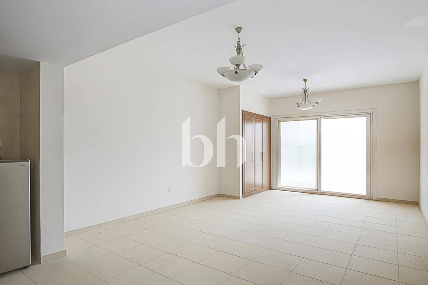 Studio Apartment in Gardenia 1
