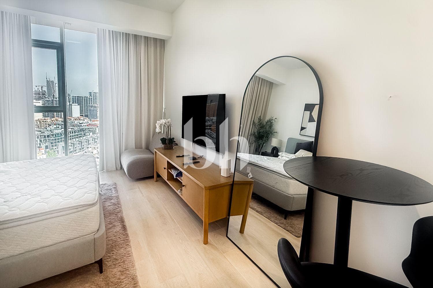 Studio Apartment in Bloom Towers C - photo 2