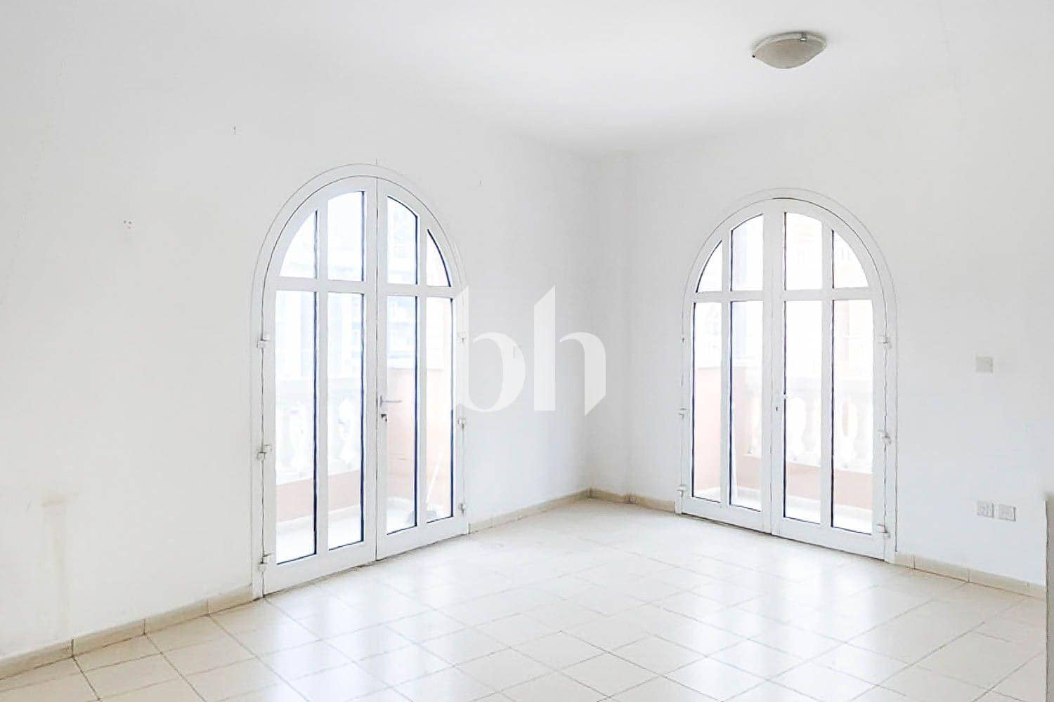 2 Bedroom Apartment in Summer 1