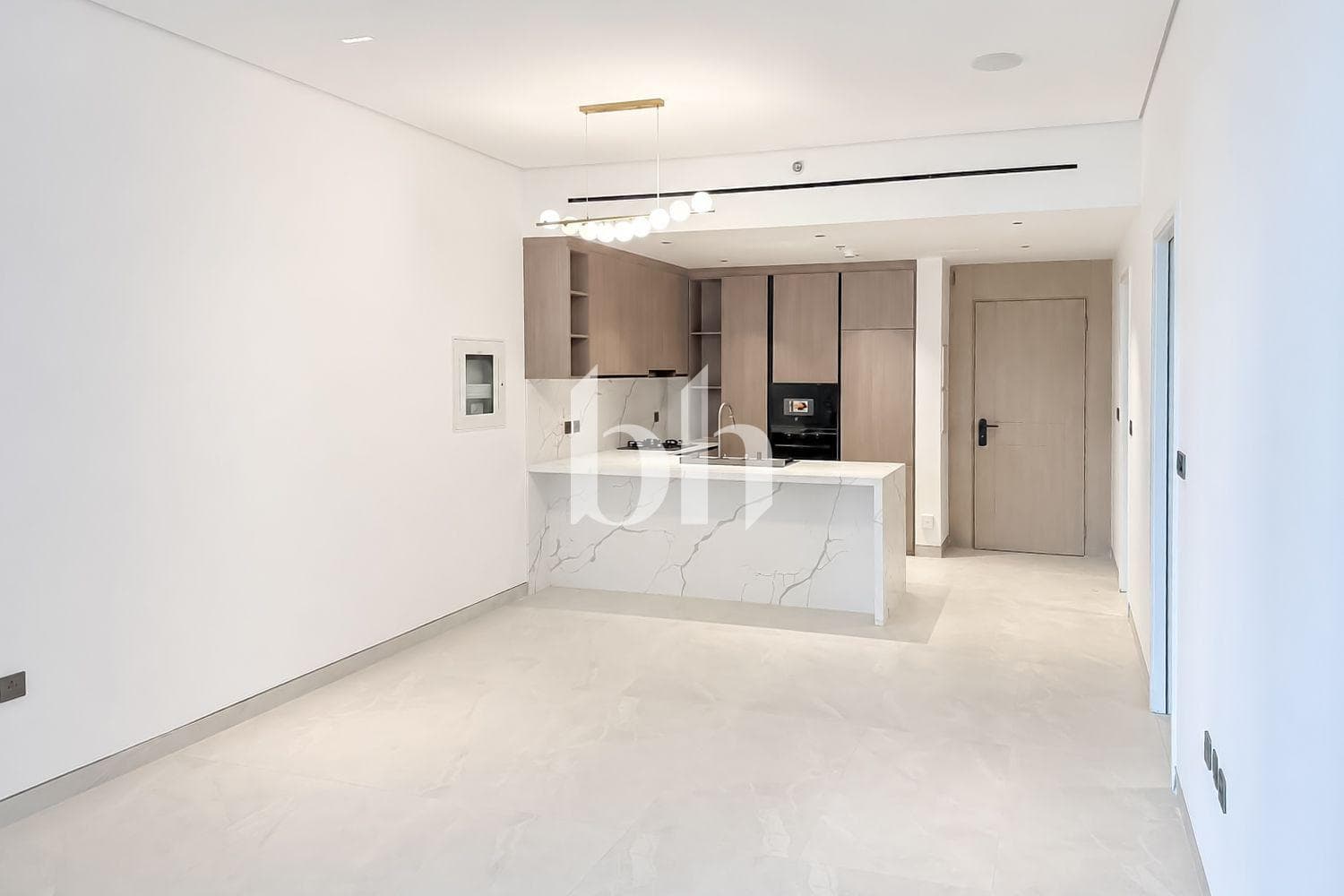 1 Bedroom Apartment in AB Cavalier - photo 1