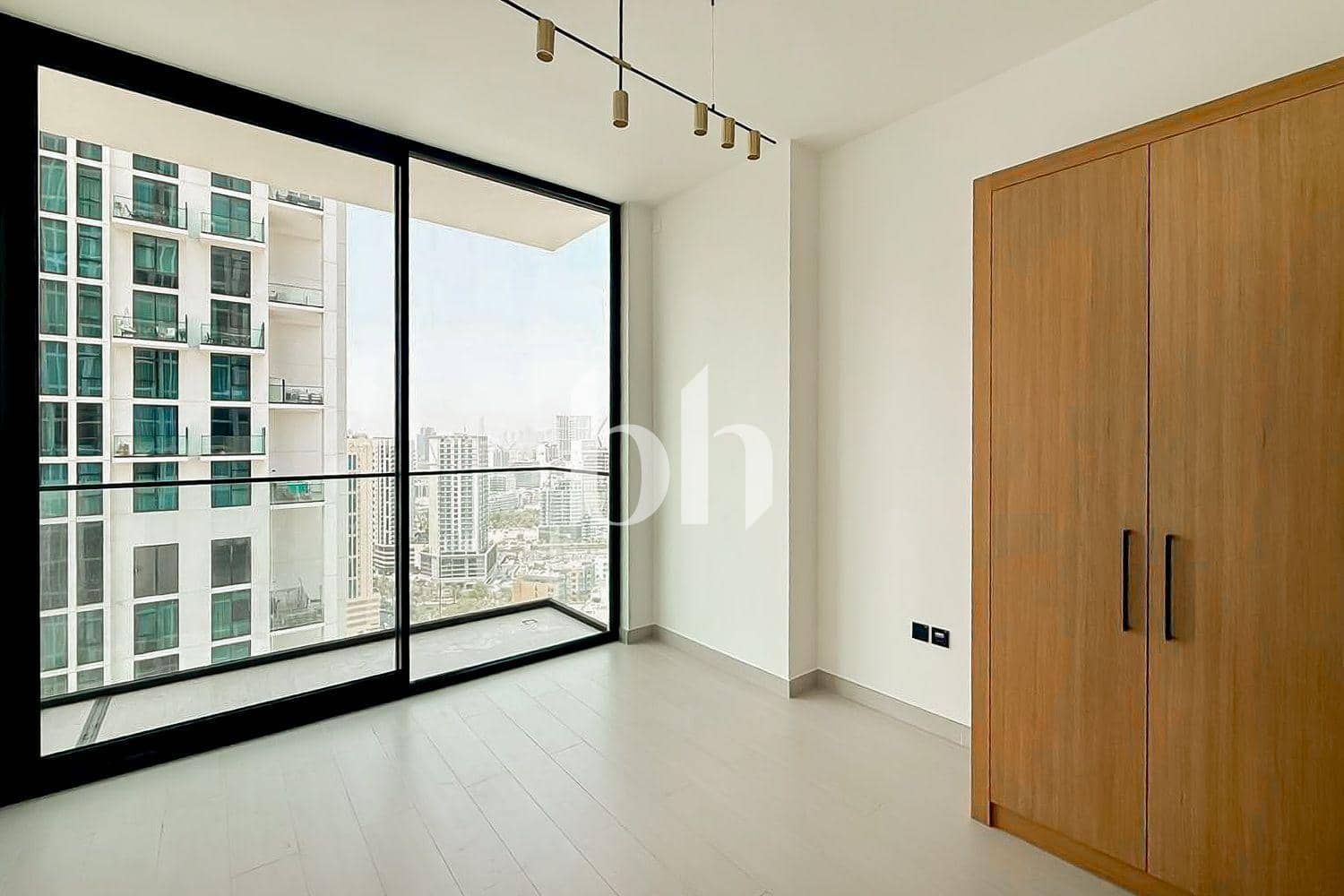 Studio Apartment in Binghatti Tulip - photo 1