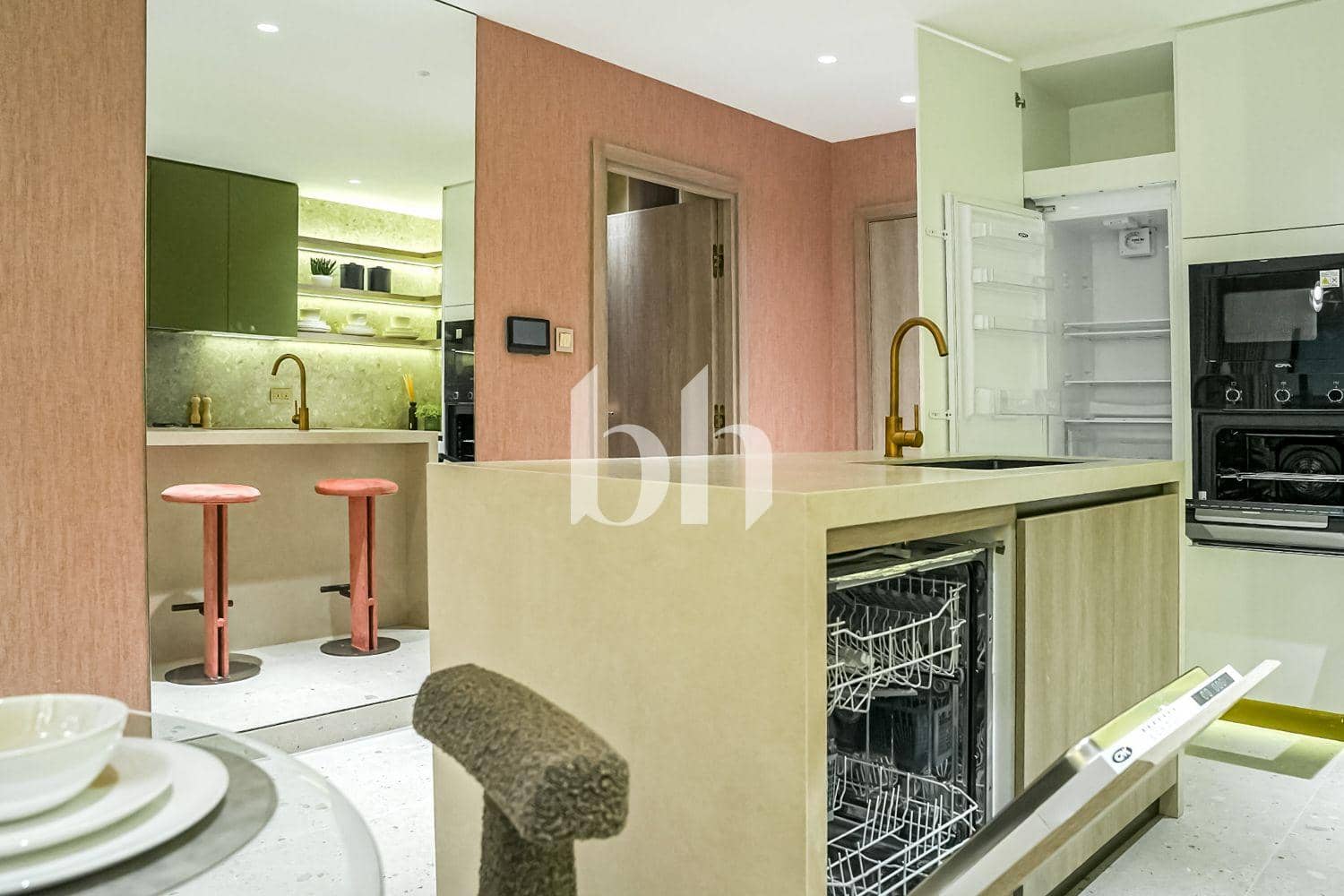 1 Bedroom Apartment in Lucky Oasis Residence