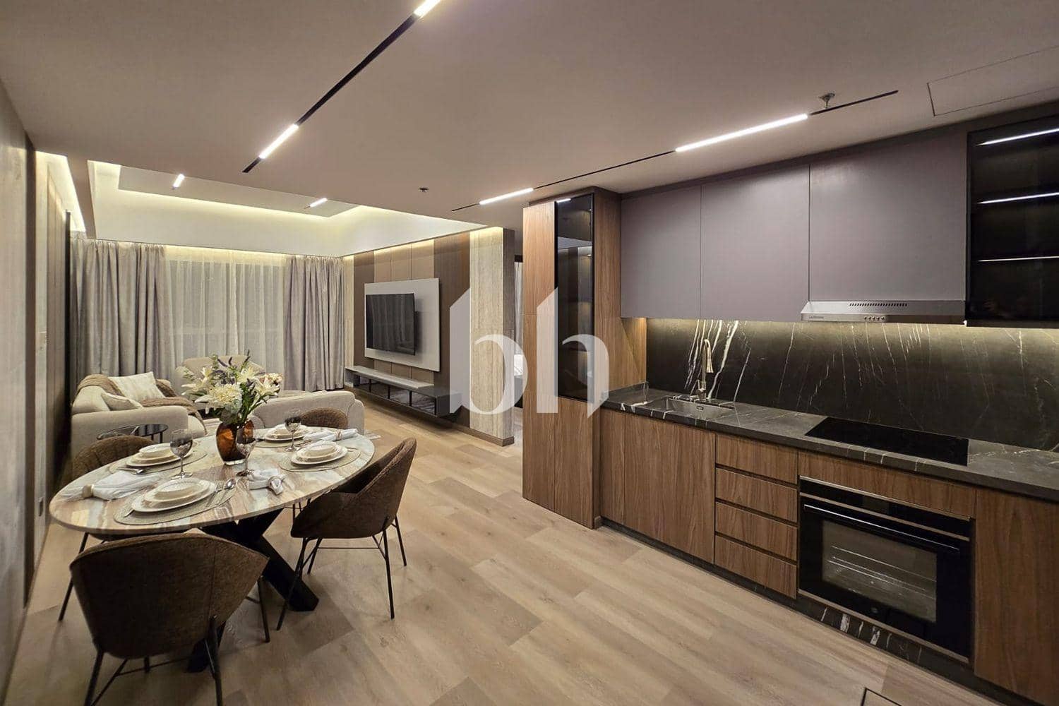 2 Bedroom Apartment in Dana Tower - photo 1