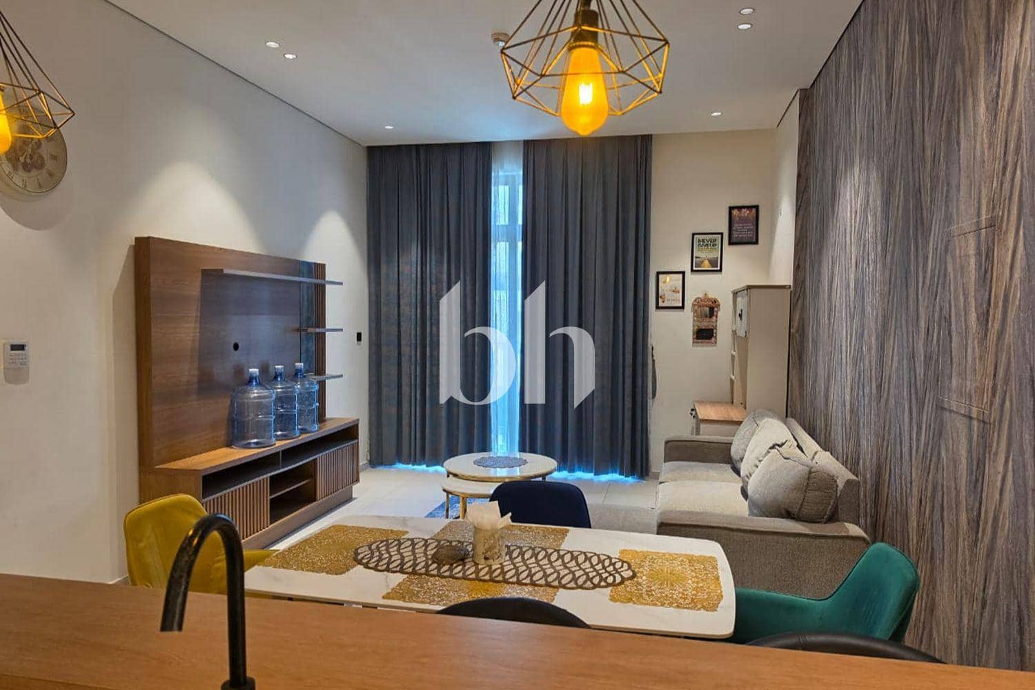 1 Bedroom Apartment in Beverly Residence - photo 1