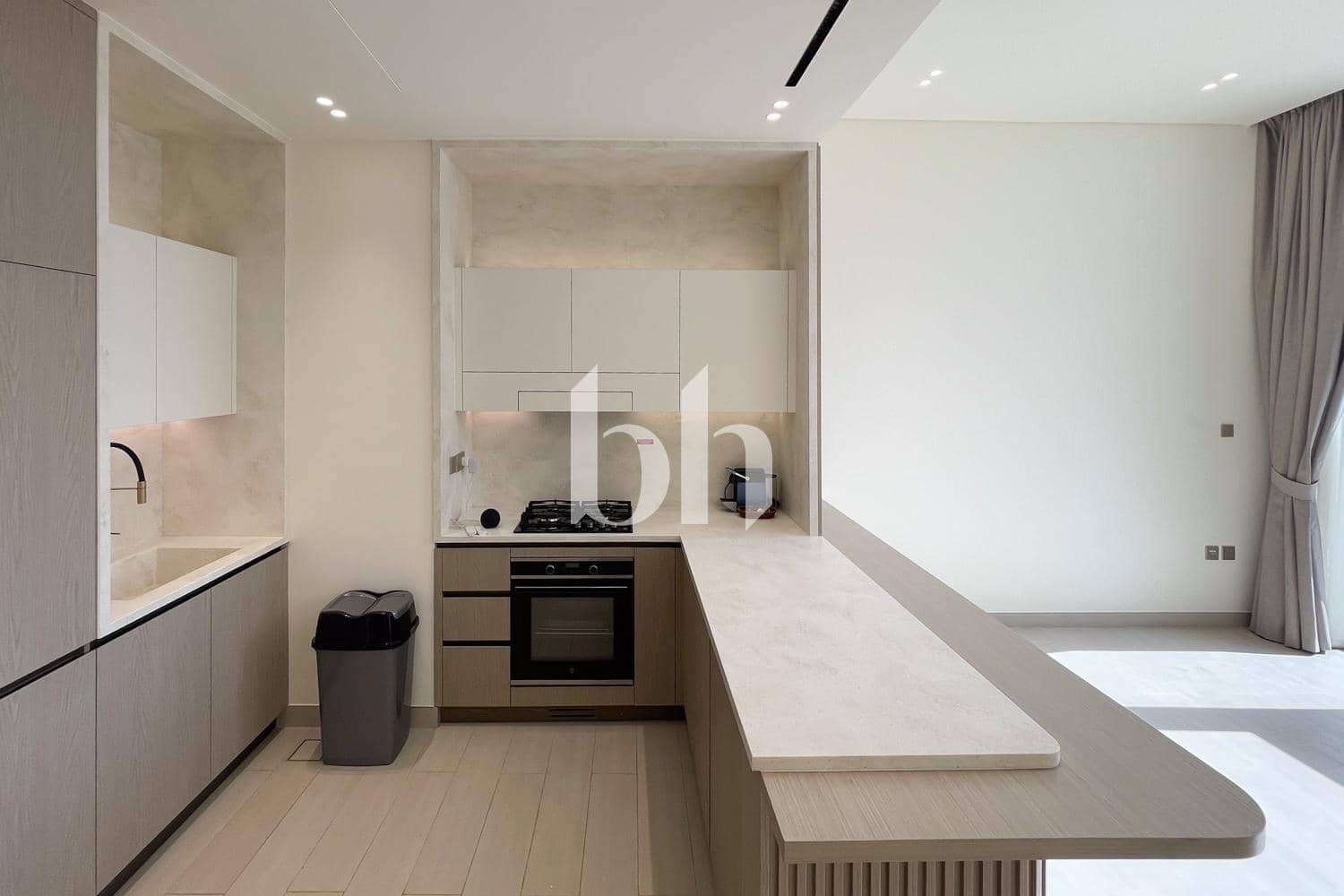1 Bedroom Apartment in Binghatti Phantom - photo 2