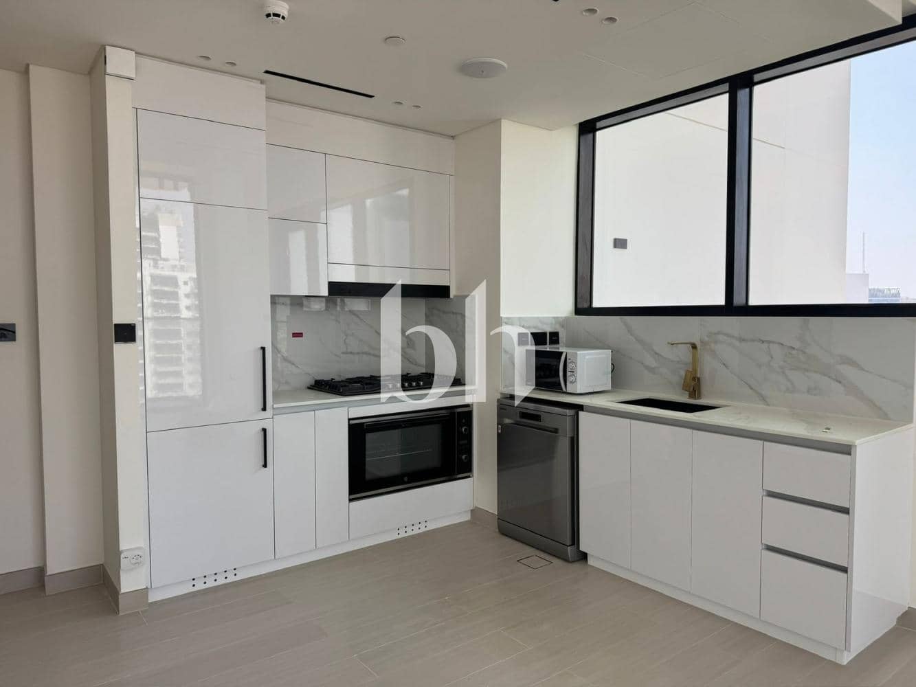 2 Bedroom Apartment in Binghatti Tulip - photo 1