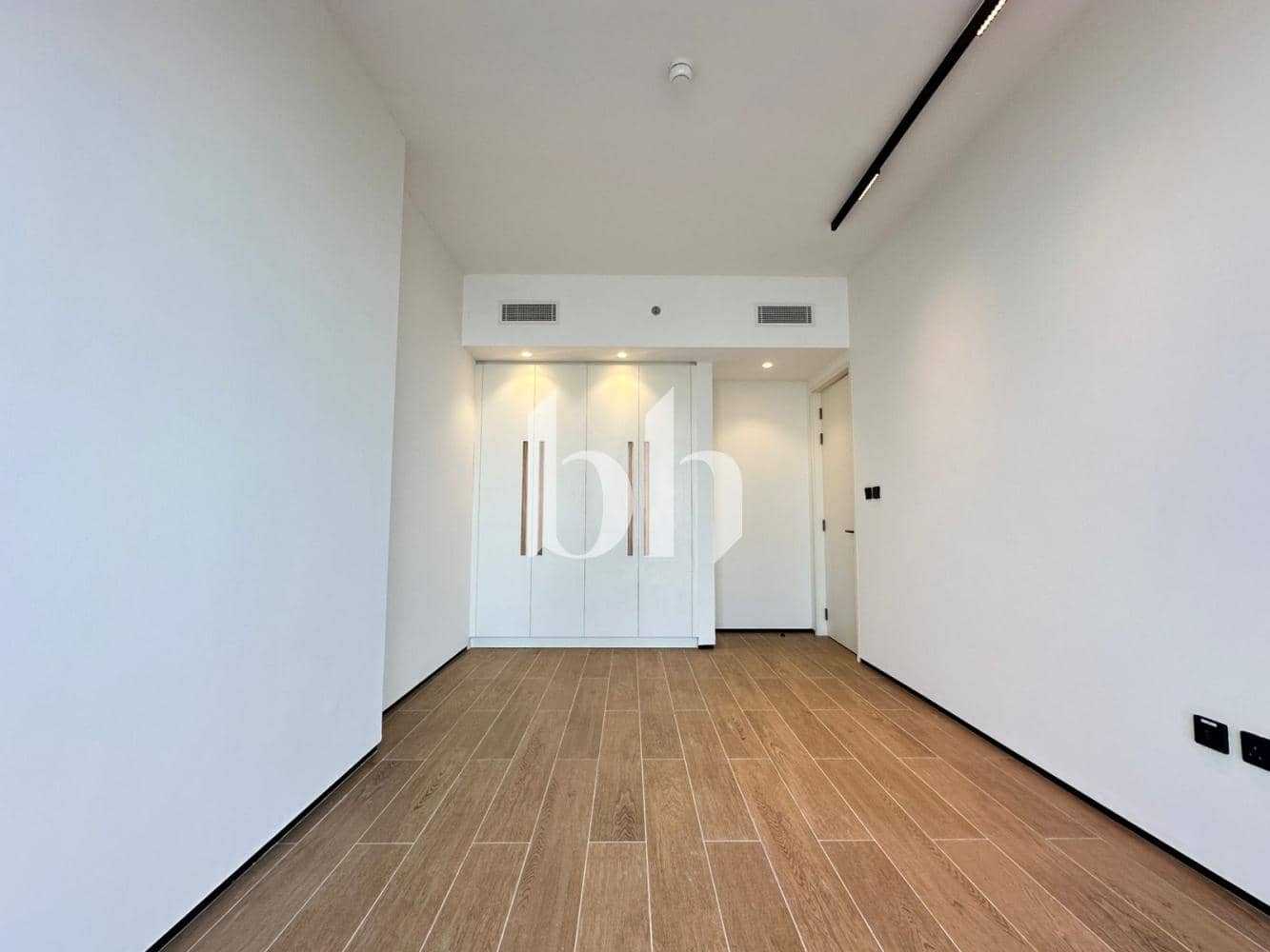 1 Bedroom Apartment in Rise Residences - photo 1