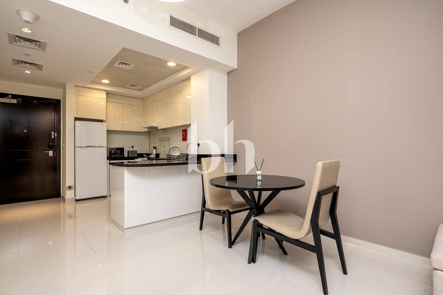 1 Bedroom Apartment in Tower 108 - photo 2