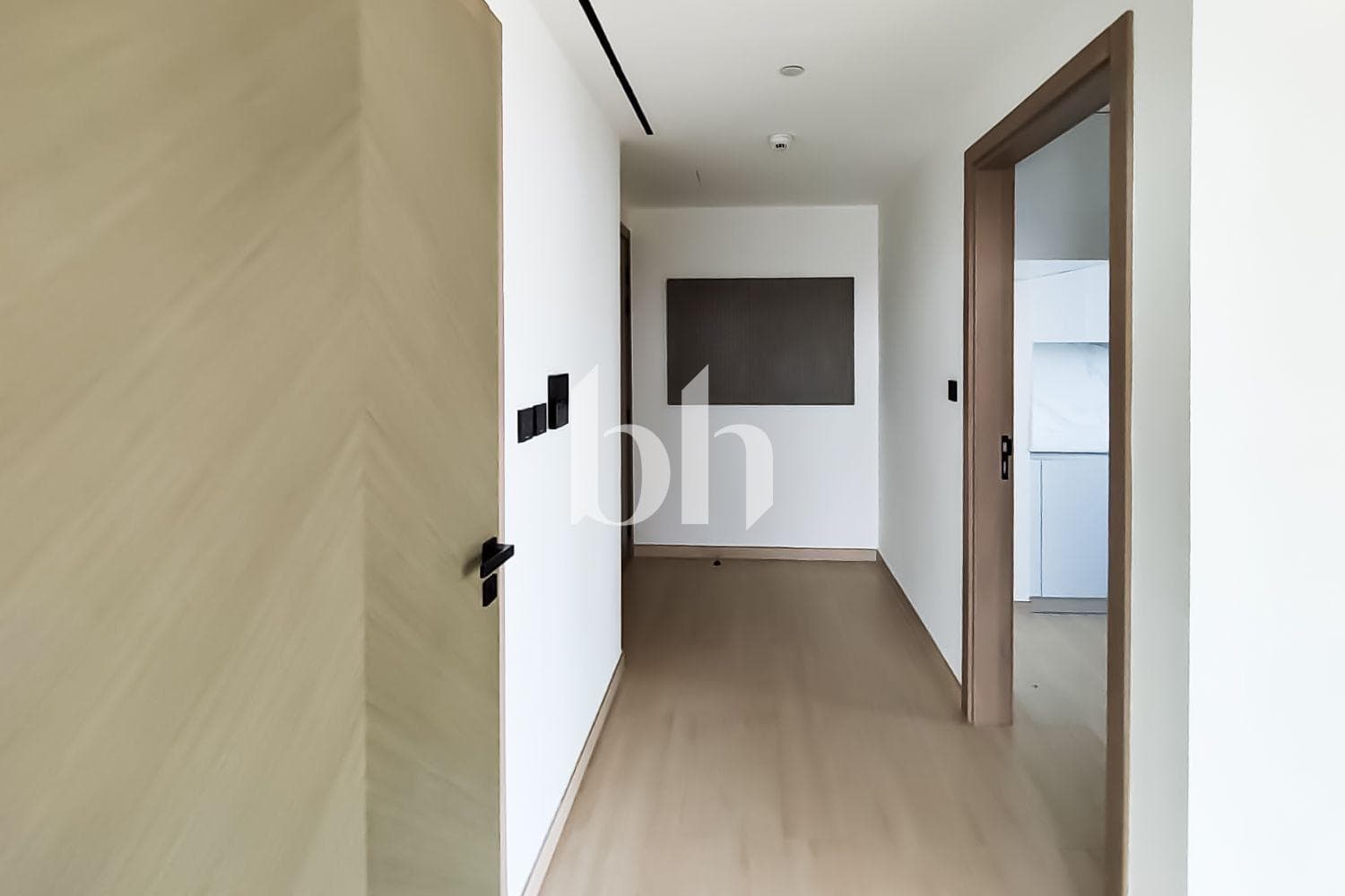 1 Bedroom Apartment in Binghatti Corner - photo 2