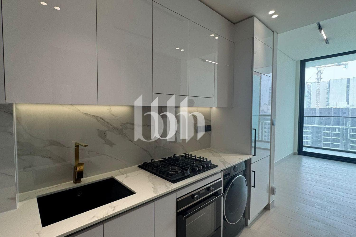 Studio Apartment in Binghatti Apex